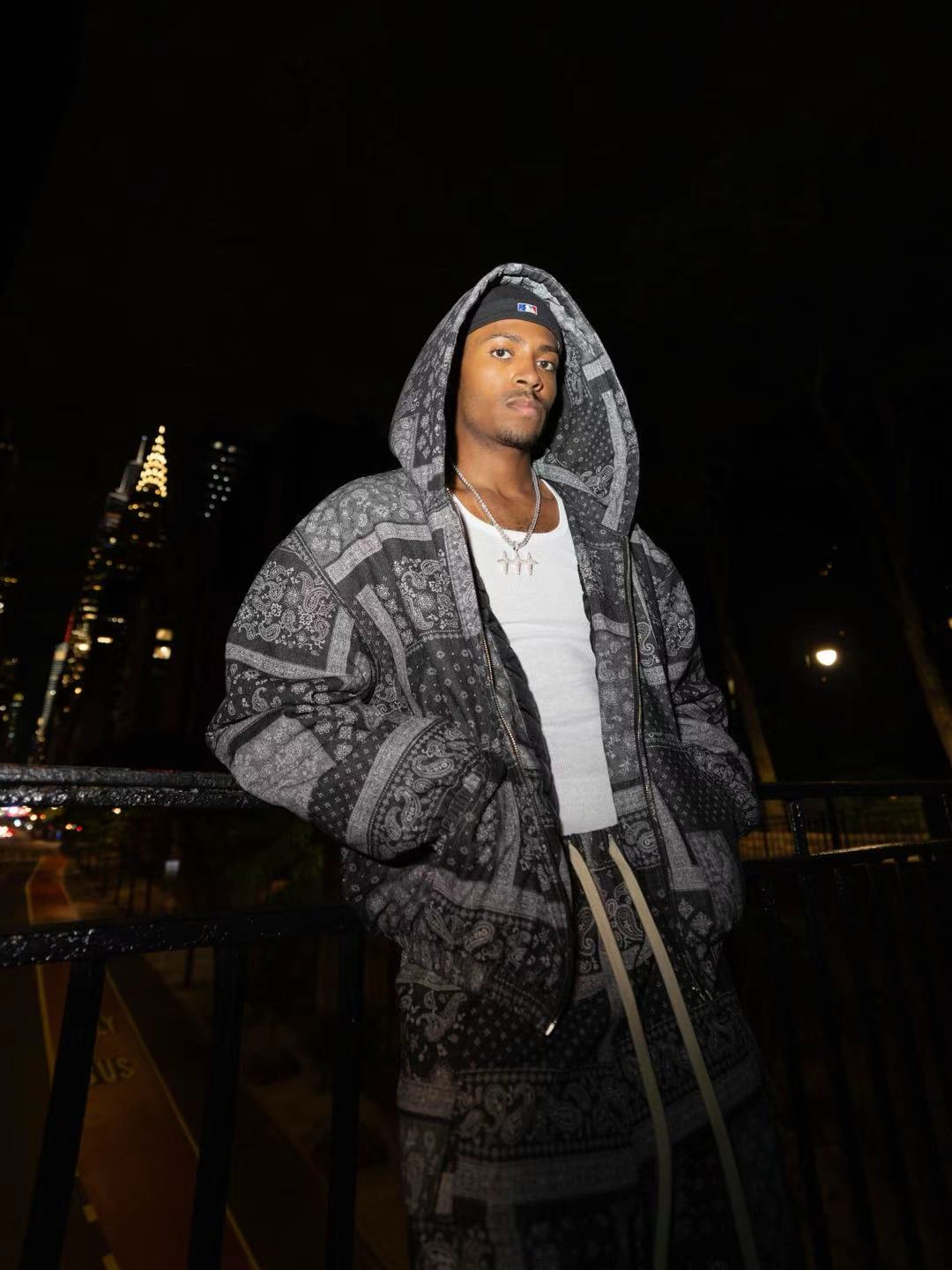 SOFRSH Bandana Print Padded Jacket - Vintage Black