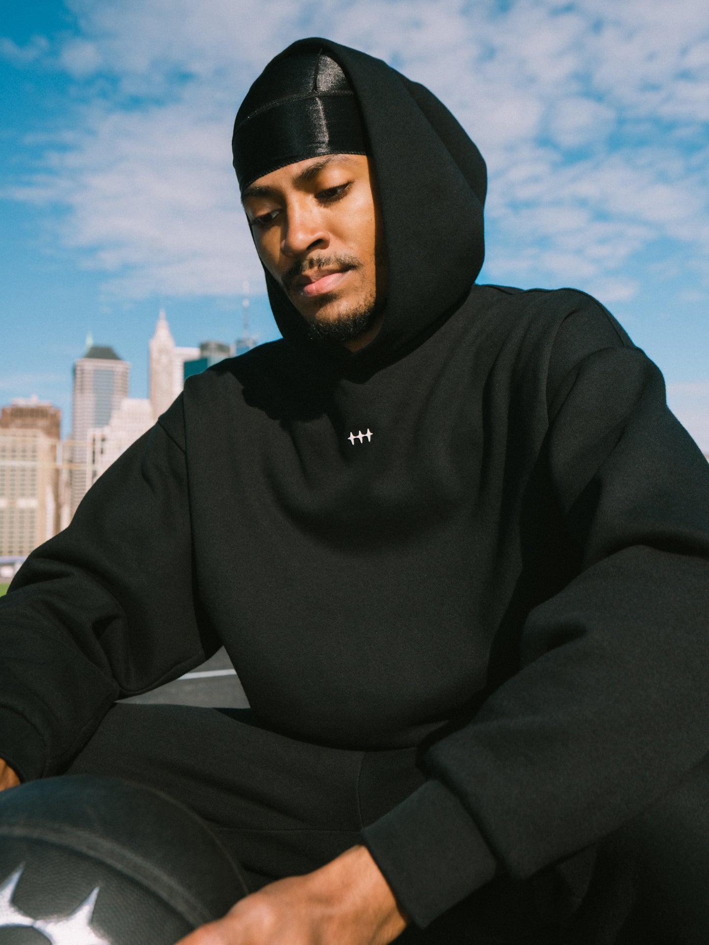 SOFRSH ICON Hoodie - Black